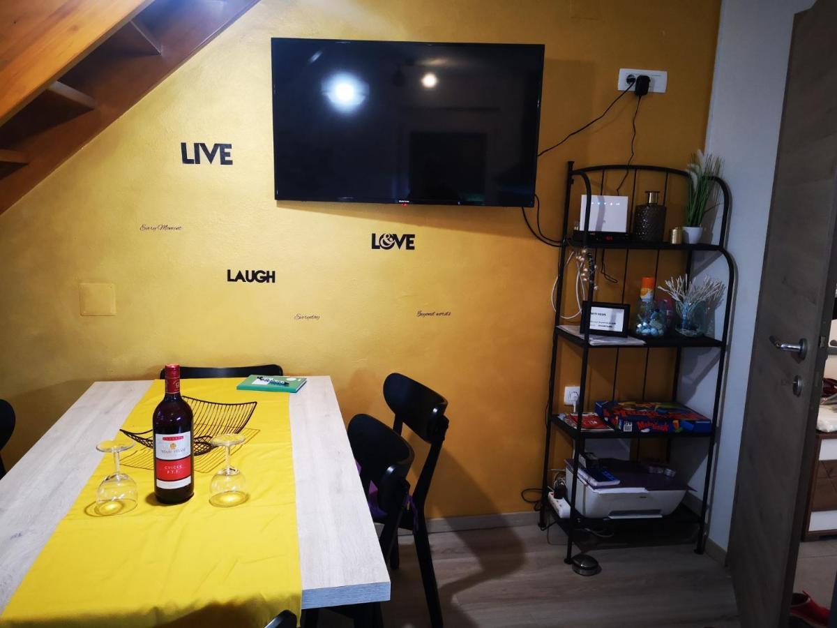Aparthouse Alfa1 Aparthotel Catez ob Savi Exterior foto